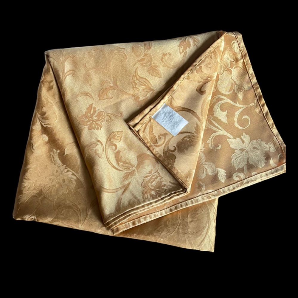 120”x 60”Rectangular Oblong Gold Damask Floral Tablecloth
